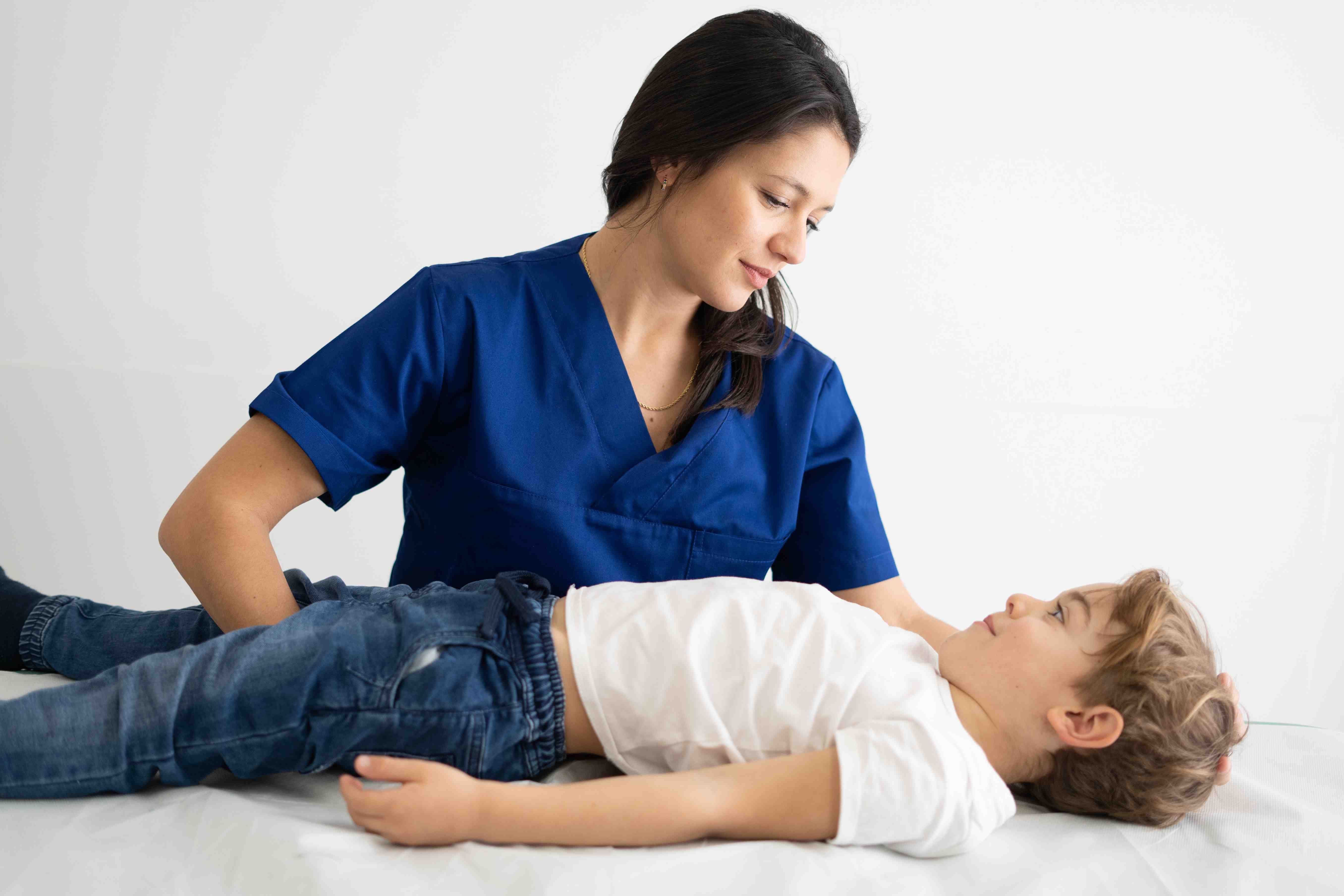 L'Osteopatia Pediatrica: Una Via Sicura per il Benessere dei Bambini